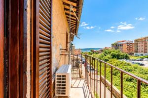 Aura Apartment - VISTA LAGO - CENTRO STORICO