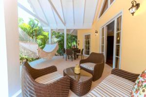 Caribbean Hill Villas