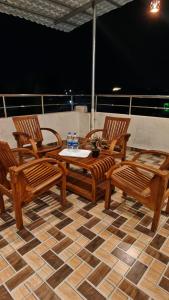 temple view homestay