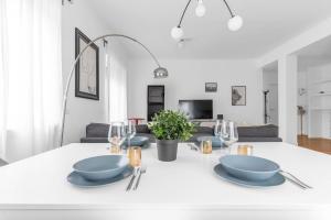 Central Connection Apartment