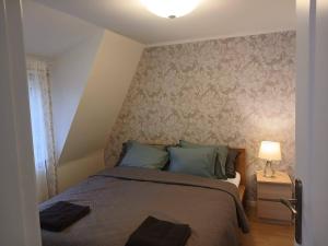 Charming Countryside Apartment Near Koping - Pet Friendly