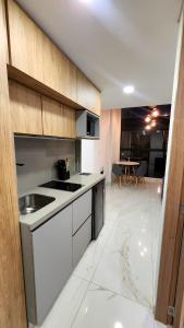 Hermoso apartamento cerca a la Embajada