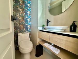 Bright 3bedroom apartment near Quicentro