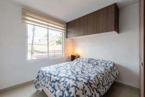 Albertos Home, steps from the Revolution Monument CDMX