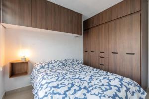 Albertos Home, steps from the Revolution Monument CDMX