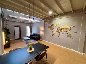150 sqm Private Townhome l 3-Min Walk to BTS