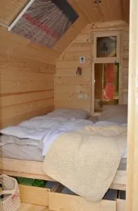 扬科维奇露营地 - 乔希普多尔