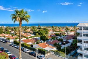 2 Bedroom Apartment with Pool between Yumbo & Cita
