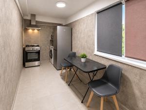 Nicolle Elite Apartment