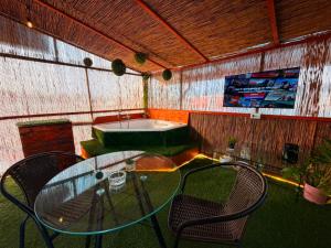 Beehouse TinyGreen Jacuzzi Opcional