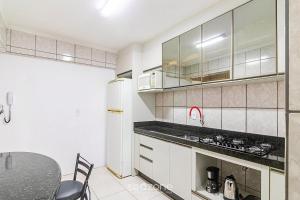 Apto. em Cond. c Churrasq. a 287m Praia RCL0104