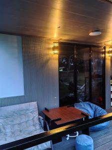 Hidden Cabin Fishing and Private Campsite