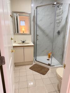 As You Wish Suites & Rooms Near YVR with Parking