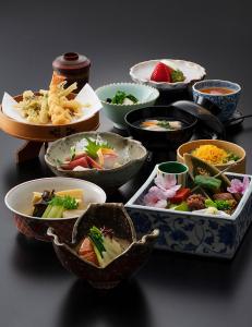 KANETSUNE - Exclusive Heritage Villa in Central Kyoto Temple Grounds