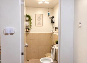 Family & Pet Friendly 2BR Unit with Karaoke & Games