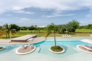 CanaRock Star Paradise Pool, Golf View, 2-Beds 2bath
