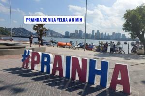 Apartmento a 1200m da praia de Itapuã