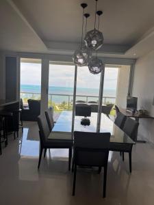 Well equipped condo with splendid sea view