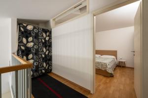 City center apartment with free parking
