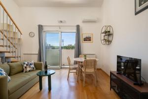 City center apartment with free parking