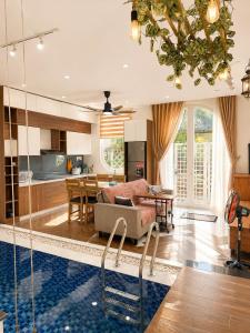 Hidden Pool Villa with 2BRs in Old Town