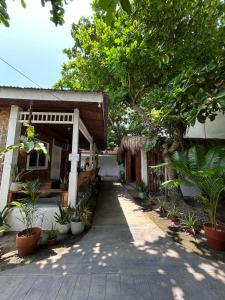 The Sharks Tail Dive Resort