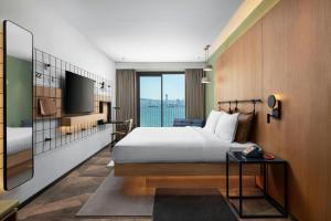 Moxy Izmir