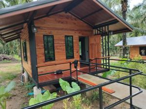 KhaoSok Mountain Palms Lodge & Tours
