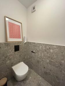Lumina 4-room Family Apart with Parking & Balcony