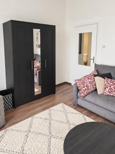 Kuninga Apartment in Old Town with Free Parking