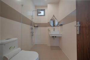 Meridians by HSuites Hotel & Apartment