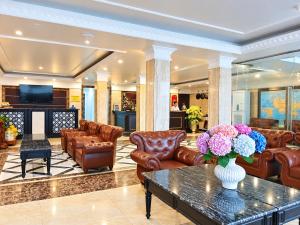 Rosy Travel - Violet Hotel