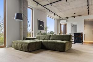Luxury Penthouse in Best Area, Balcony & Parking