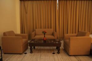 Gautam Hotels & Resorts