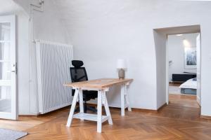 Best View to the Old Town Tallinn, 2BR, 2-bath