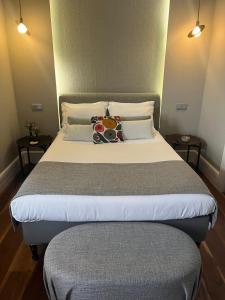 Amial Lodge