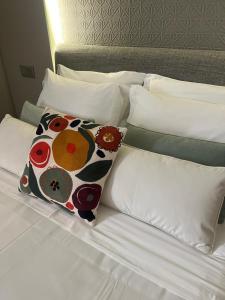 Amial Lodge