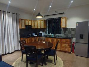 Emaayan homes