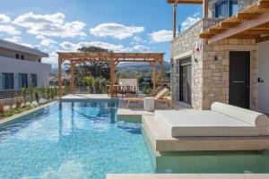 Black Olive Villas