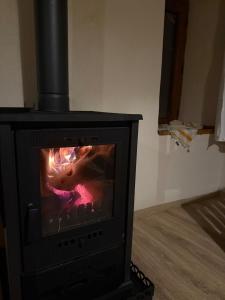 Karaot Authentic Stone House,Jacuzzi,Air Conditioning,Barbecue,Wi-Fi