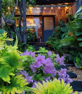 Lá Mộc Homestay