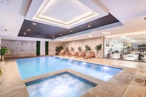 - Saphir Gueliz 2 suites & pools