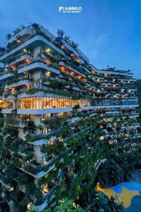 Beachfront Paradise with Ocean & Mountain Views - Cat Ba Resort