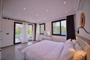 Matisse Villas with in Old Historic Town