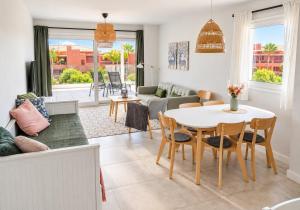 Doña Julia by Addeus - Modern Corner Apartment with Garage Parking