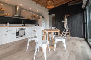 Casa Nera Chica