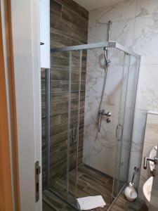 Aura suites 1