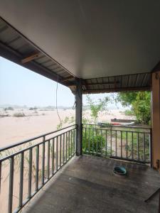Noupad Rever View Guesthouse