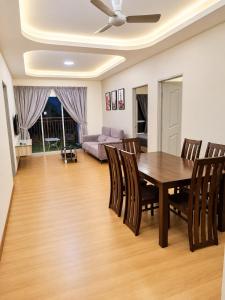 Clover Home 3BR 3Bath Spacious Family Stay G-25