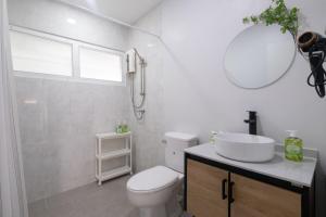 The Blue Door 3 Bedroom House Sukhumvit 4